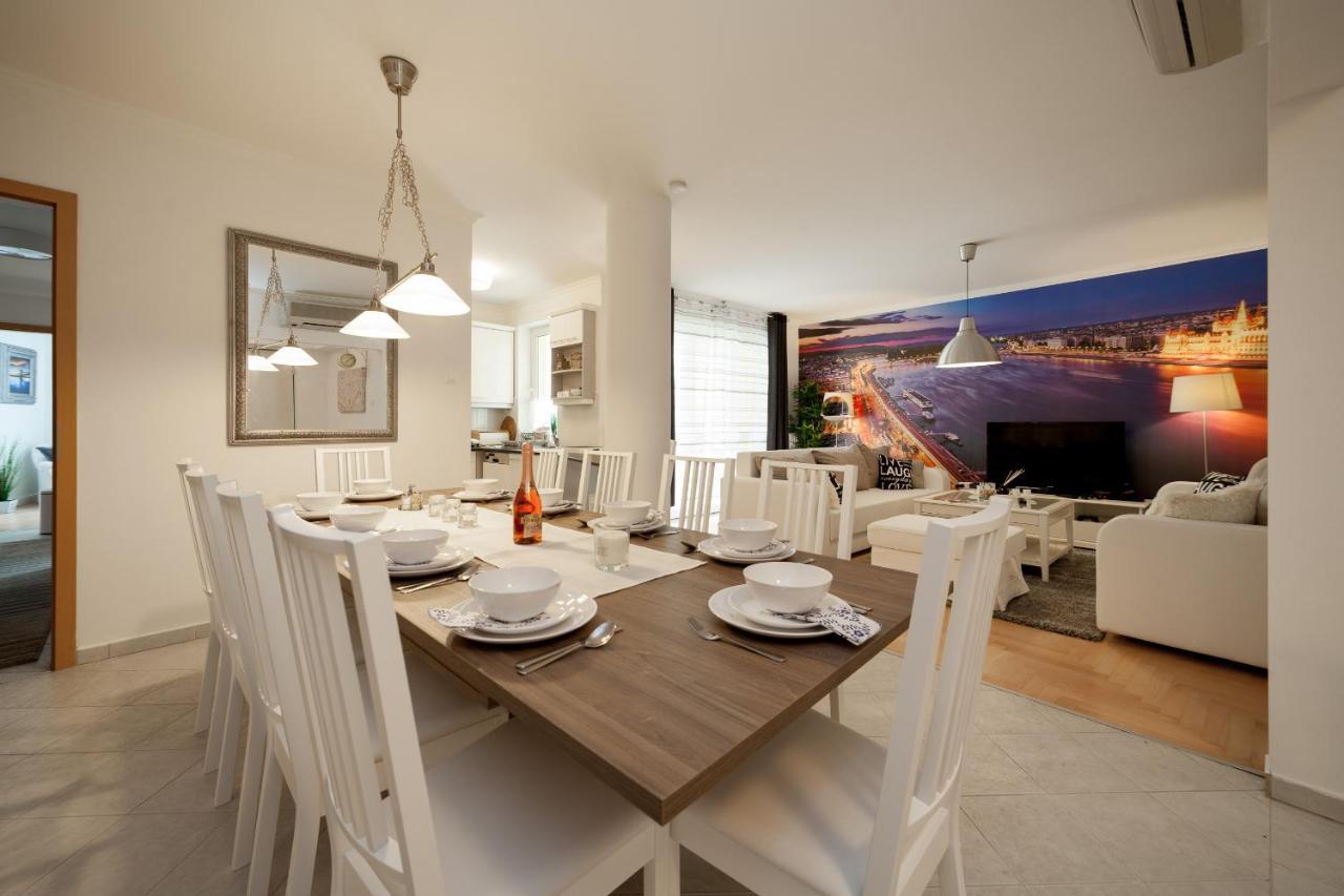 Gde Hollo Apartments Будапеща Екстериор снимка