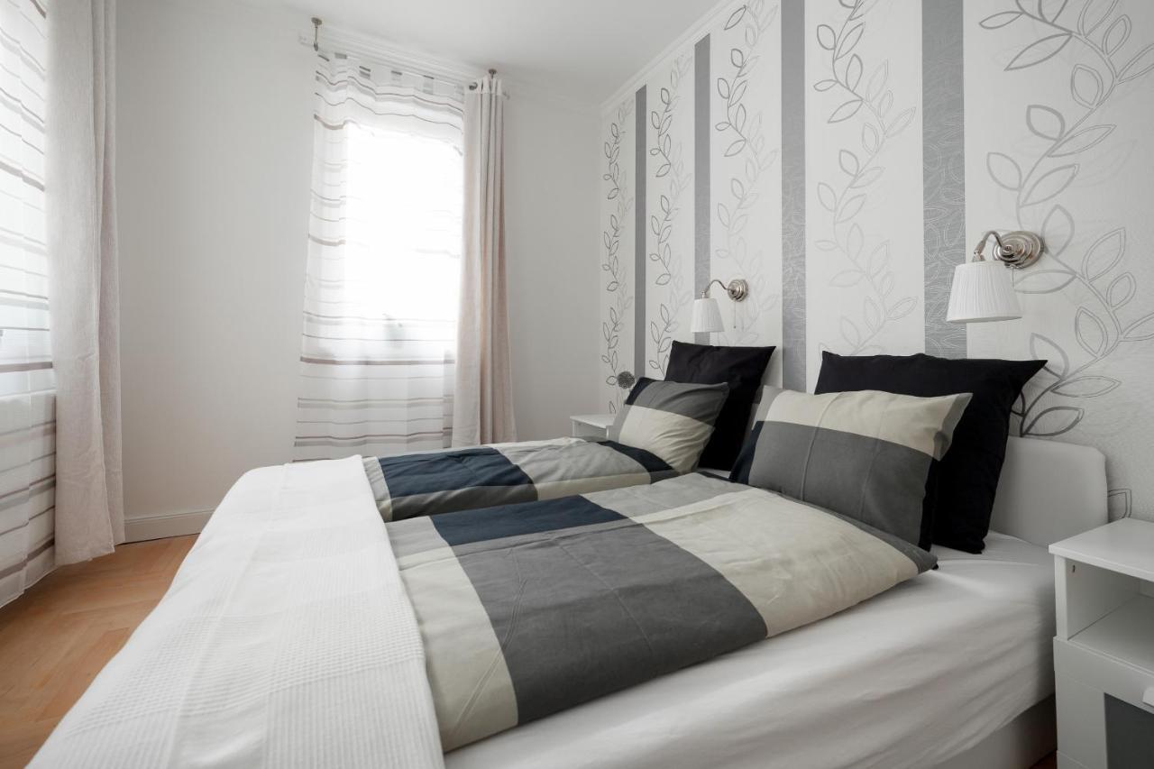 Gde Hollo Apartments Будапеща Екстериор снимка